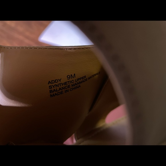 Taupe Wedge platform Sandals Size 9 - Picture 2 of 3